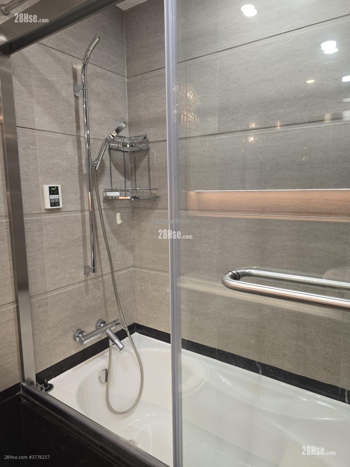 半山壹号 售盘 2 房 1,252 平方尺