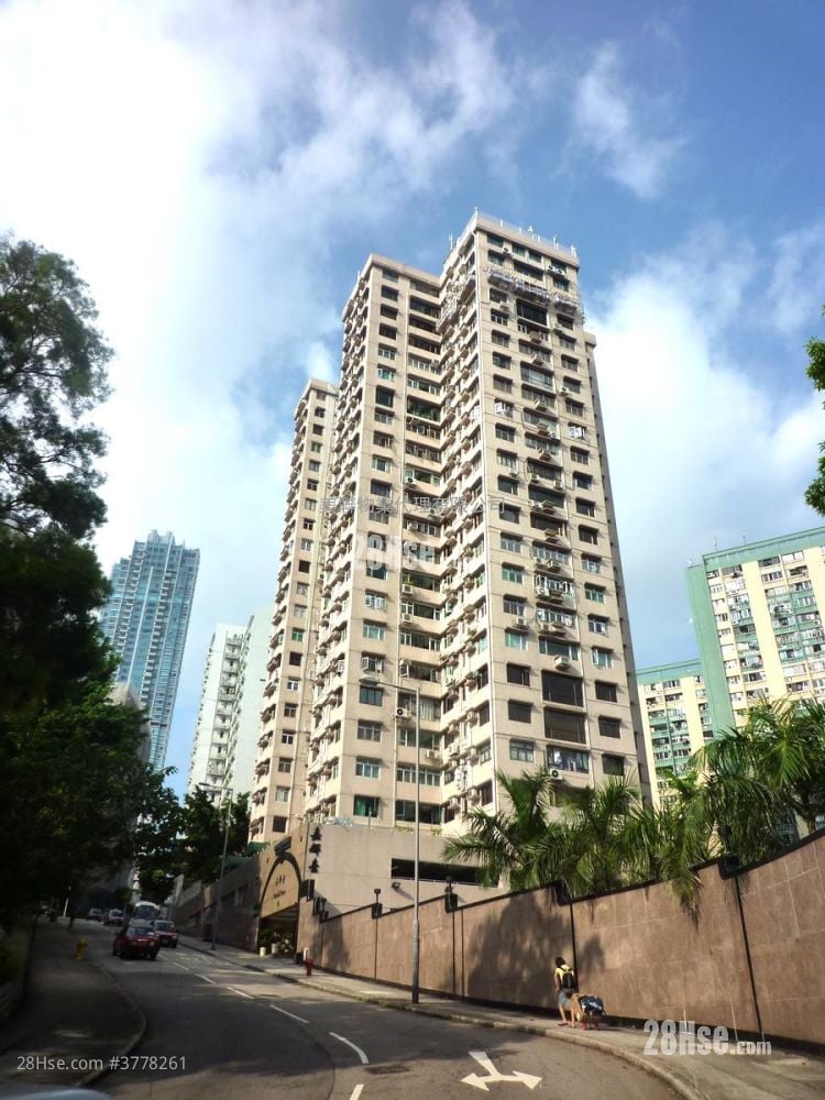 嘉辉台 售盘 3 房 , 1 浴室 736 平方尺