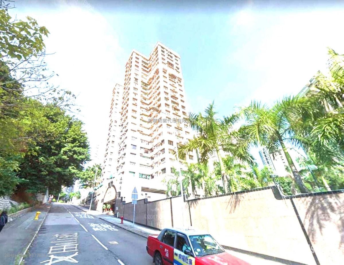 嘉辉台 售盘 3 房 , 1 浴室 736 平方尺