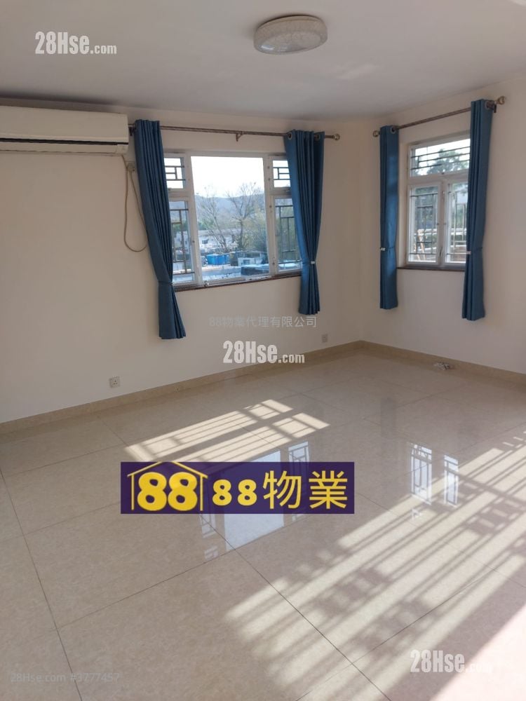 Fanling Village House Rental 3 Bedrooms , 1 Bathroom