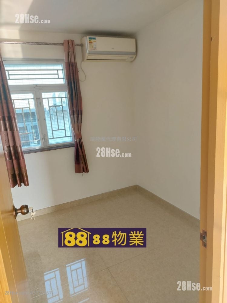 Fanling Village House Rental 3 Bedrooms , 1 Bathroom
