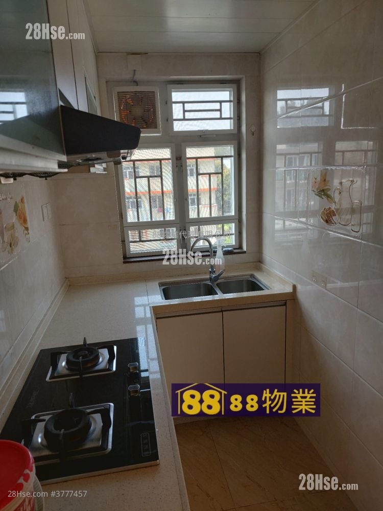 Fanling Village House Rental 3 Bedrooms , 1 Bathroom