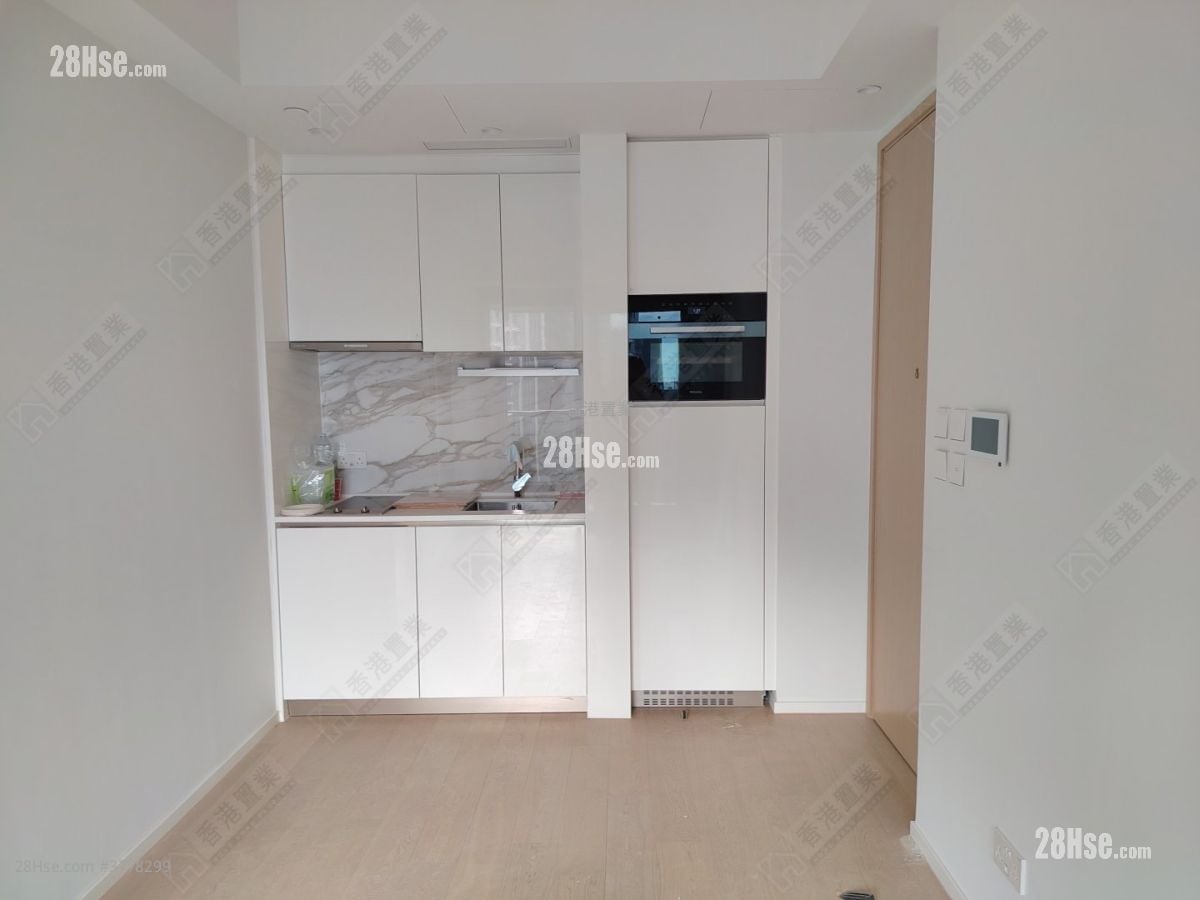 Double Coast 租盘 1 房 , 1 浴室 325 平方尺