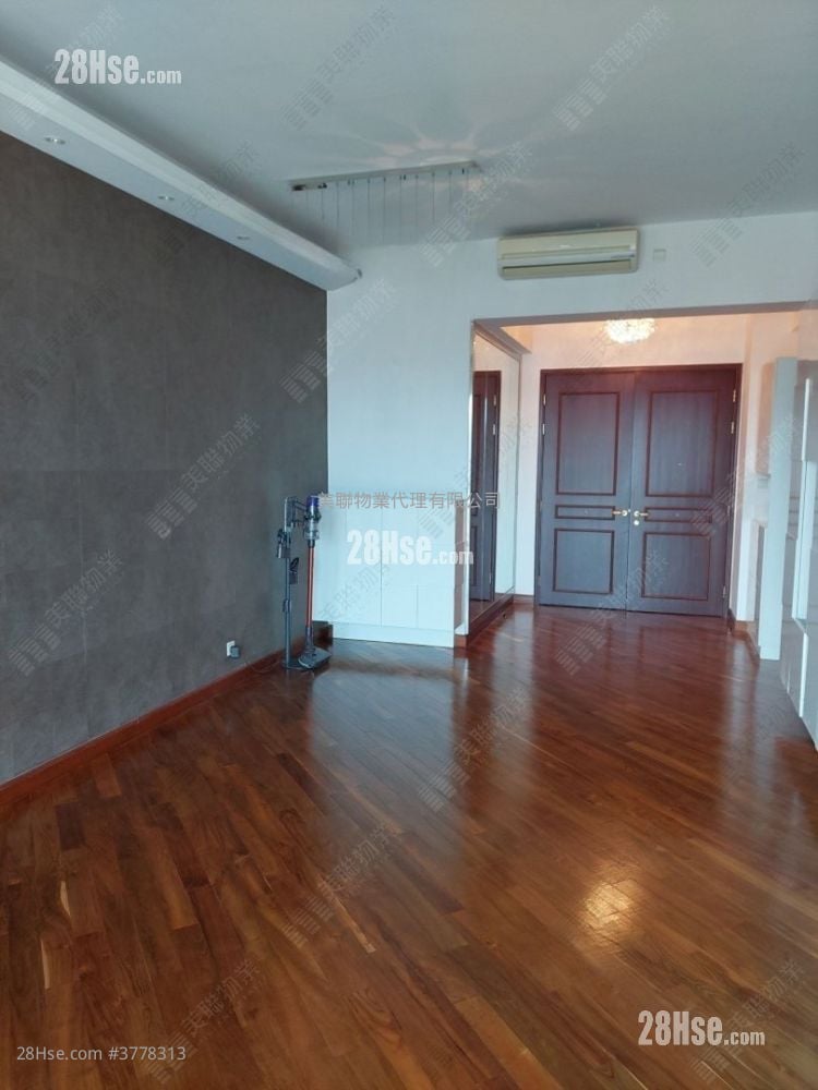 The Hermitage Rental 4 Bedrooms , 2 Bathrooms 1,113 ft²