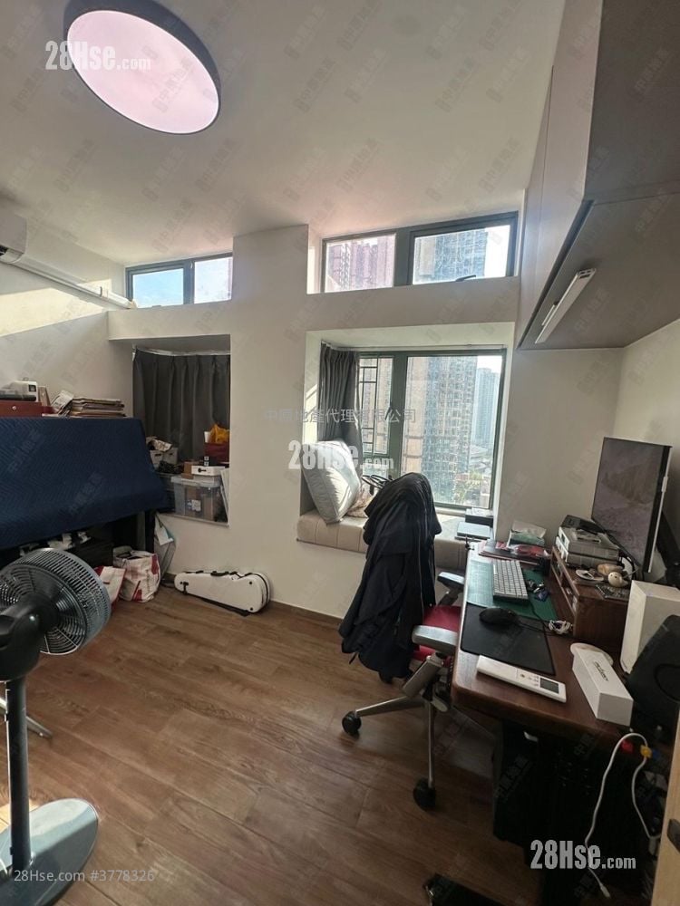 蔚蓝湾畔 售盘 3 房 , 2 浴室 745 平方尺