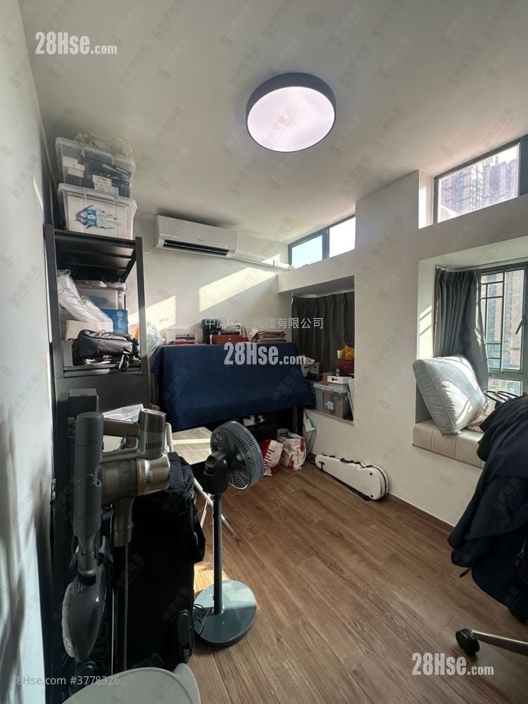 蔚蓝湾畔 售盘 3 房 , 2 浴室 745 平方尺