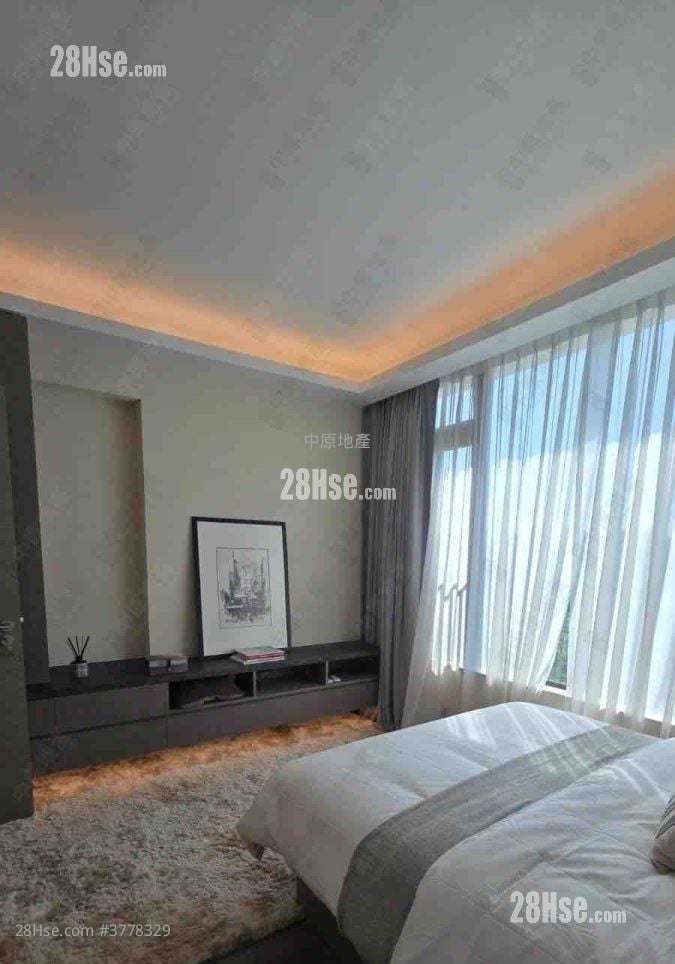 Hillsea Court Rental 3 Bedrooms , 2 Bathrooms 1,239 ft²