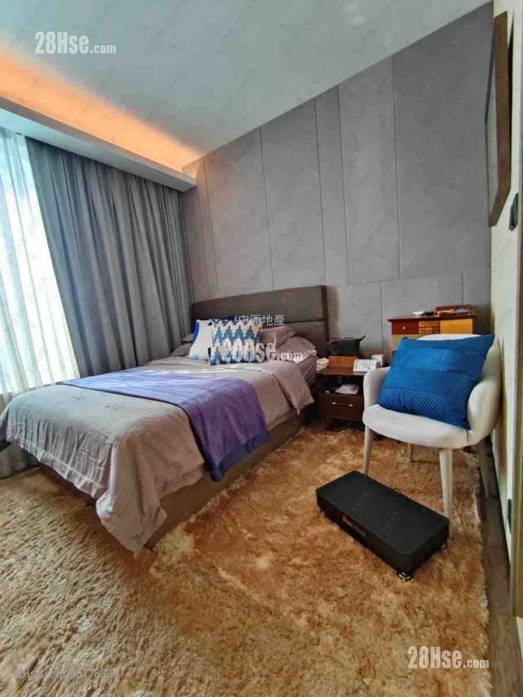 Hillsea Court Rental 3 Bedrooms , 2 Bathrooms 1,239 ft²