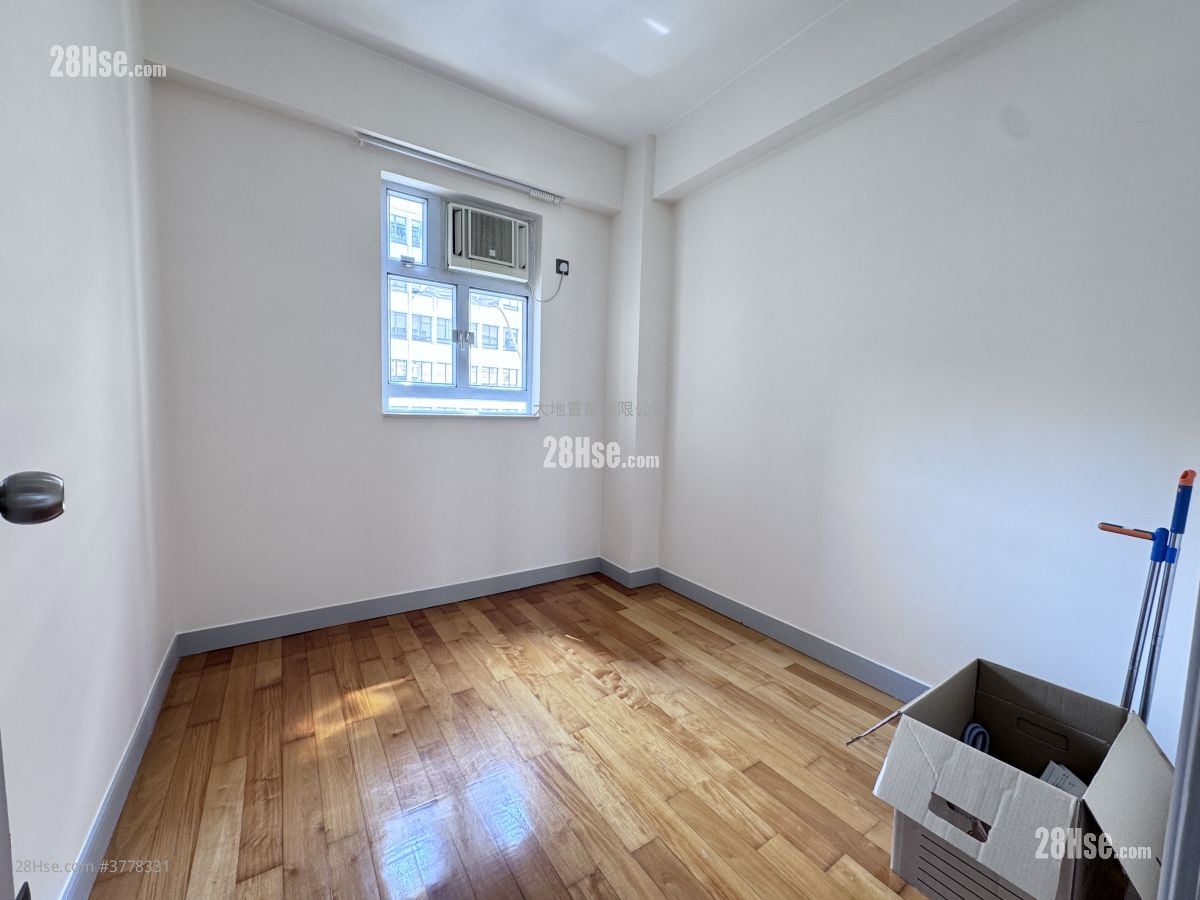 德安楼 租盘 3 房 , 1 浴室 529 平方尺