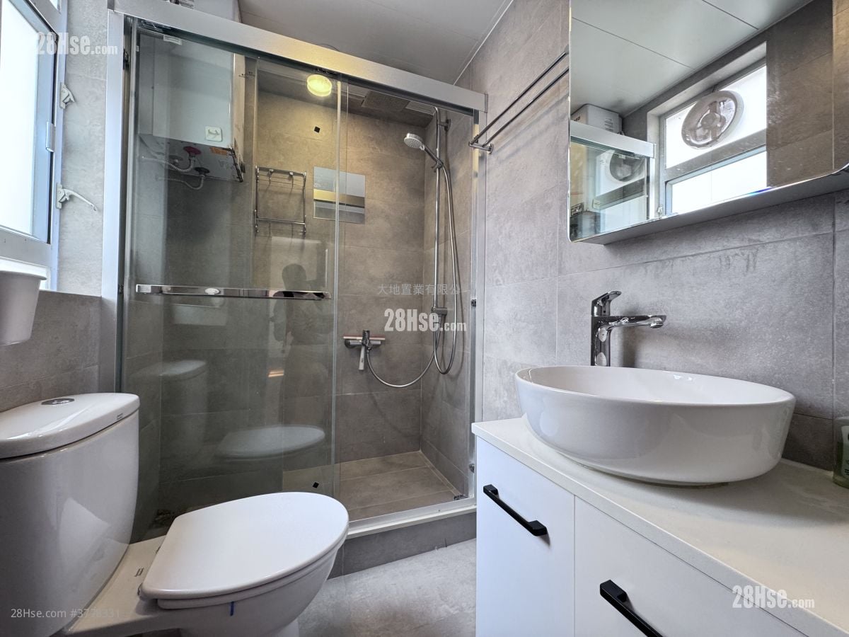 德安楼 租盘 3 房 , 1 浴室 529 平方尺