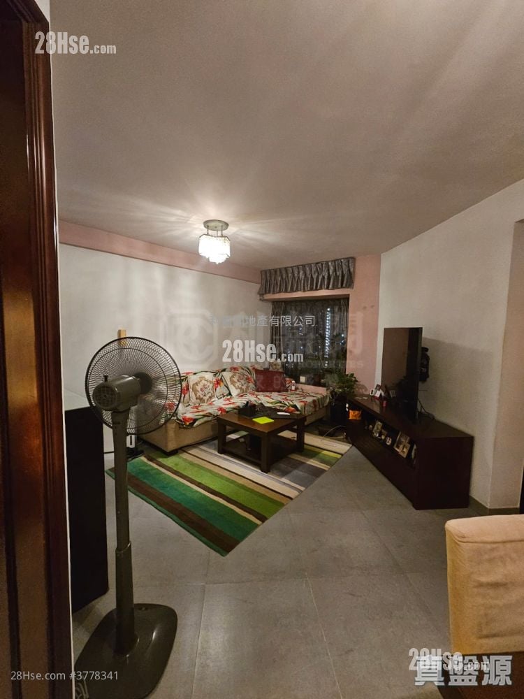 嘉湖山庄 售盘 3 房 , 2 浴室 633 平方尺