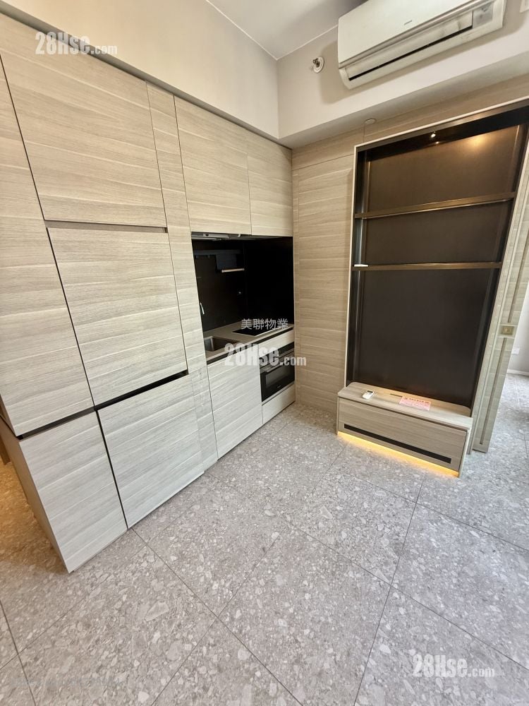 Artisan Garden Sell 1 Bedroom , 1 Bathroom 303 ft²