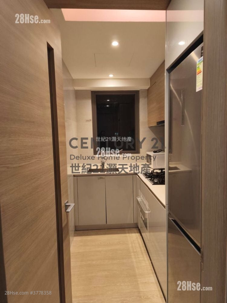 Solaria Rental 3 Bedrooms , 1 Bathroom 597 ft²