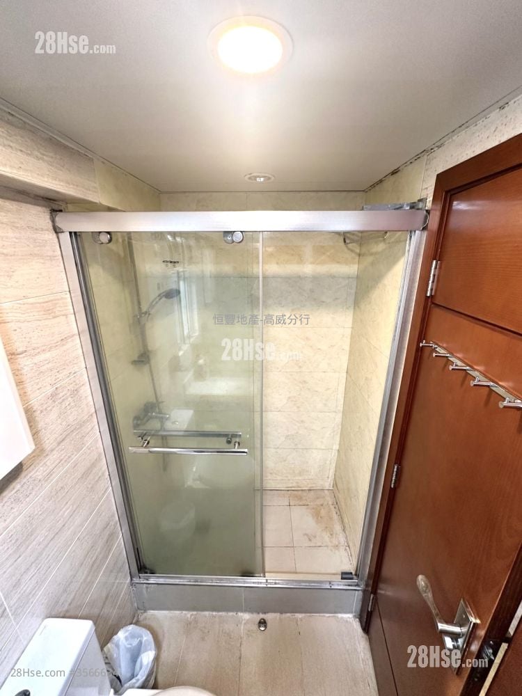 富怡花园 售盘 3 房 , 2 浴室 592 平方尺