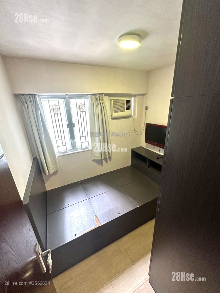 富怡花园 售盘 3 房 , 2 浴室 592 平方尺