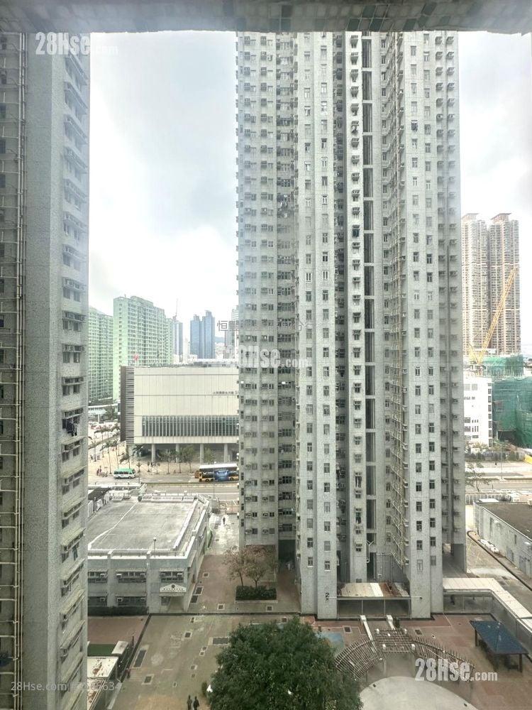 富怡花园 售盘 3 房 , 2 浴室 592 平方尺