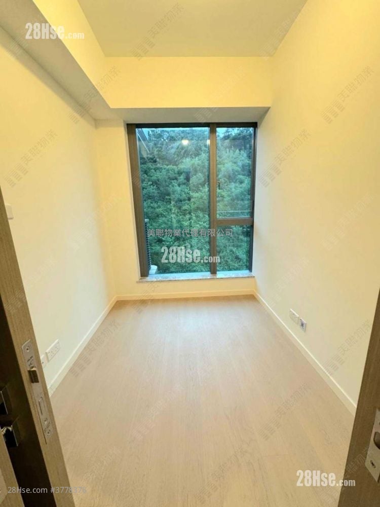 Koko Hills Sell 1 Bedroom , 1 Bathroom 334 ft²