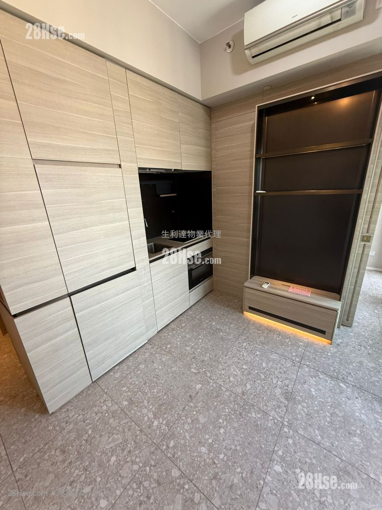 Artisan Garden Sell 1 Bedroom , 1 Bathroom 303 ft²