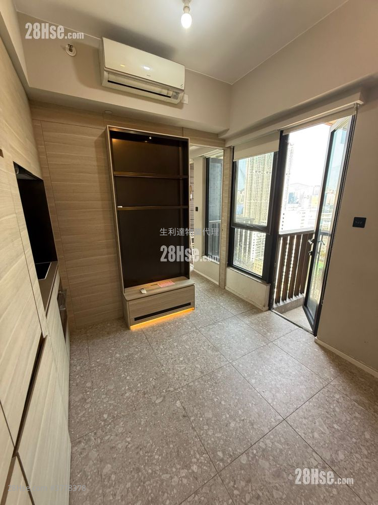 Artisan Garden Sell 1 Bedroom , 1 Bathroom 303 ft²