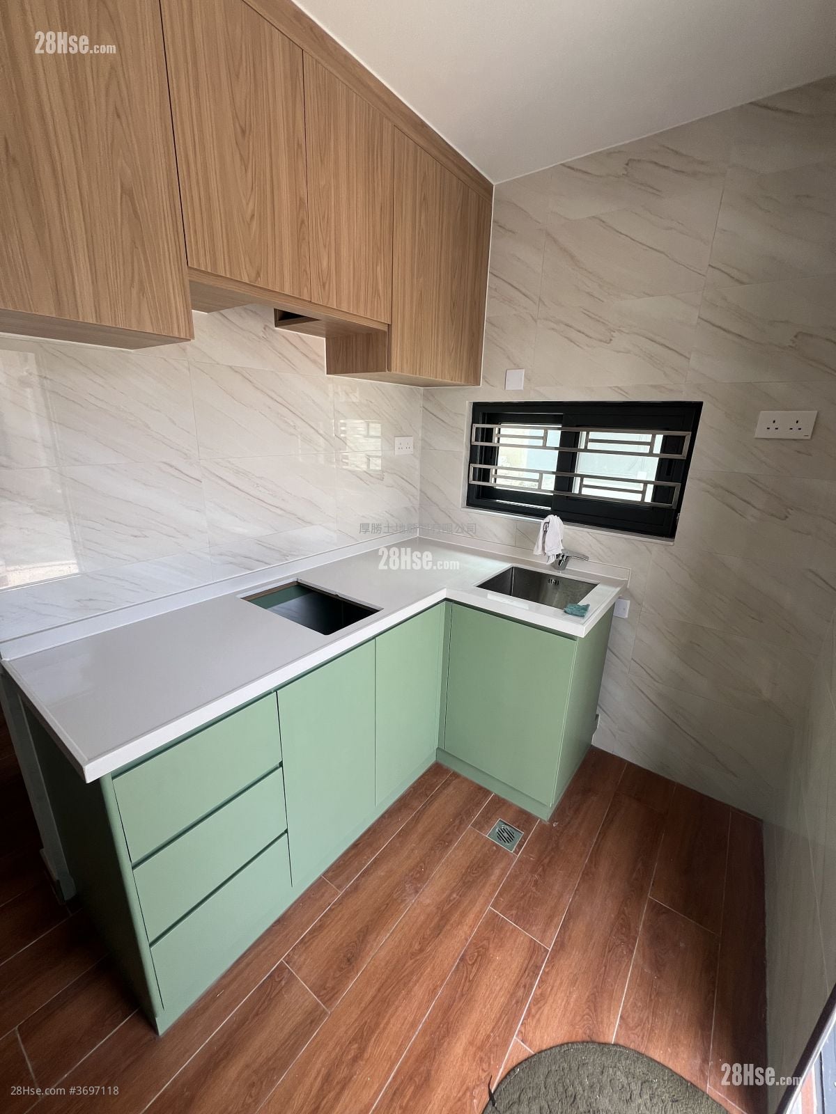 Village Rental Studio , 1 Bathroom 290 ft²