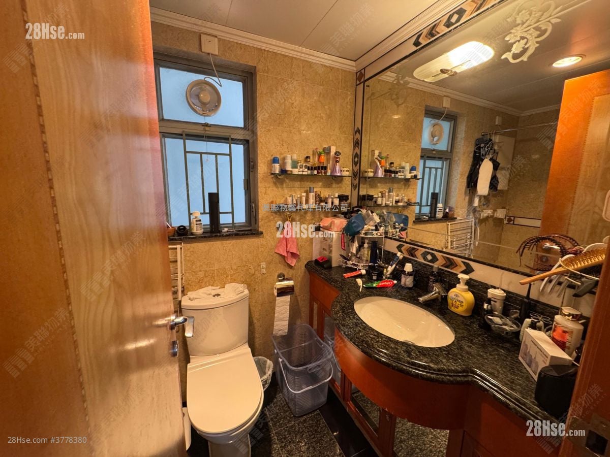 Ocean Shores Sell 3 Bedrooms , 2 Bathrooms 676 ft²