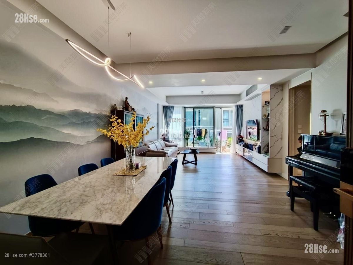 厅: 富豪山峯 售盘 4 房 , 4 浴室 1,623 平方尺