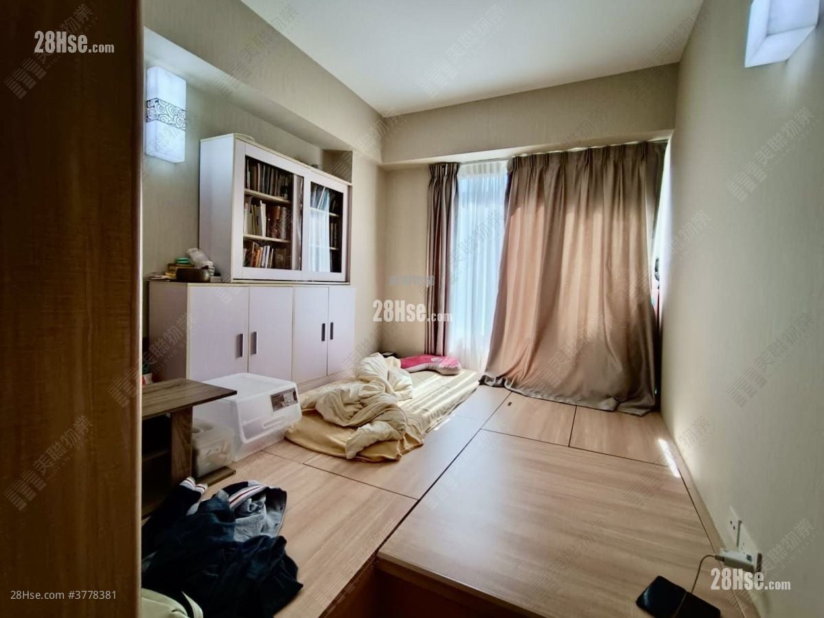 睡房 2: 富豪山峯 售盘 4 房 , 4 浴室 1,623 平方尺