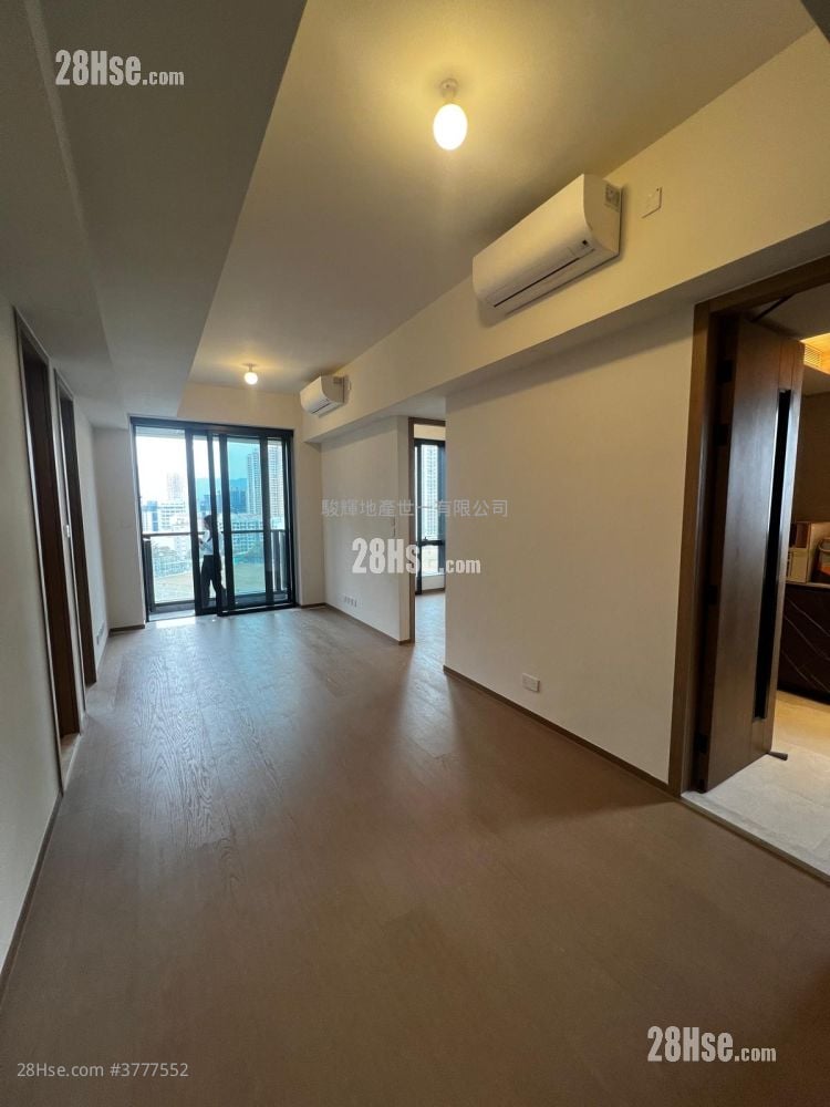 朗贤峯 租盘 3 房 , 2 浴室 783 平方尺