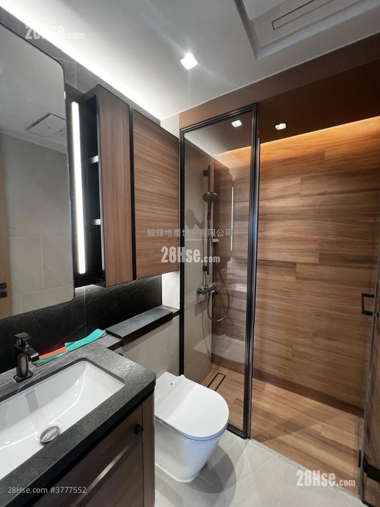 朗贤峯 租盘 3 房 , 2 浴室 783 平方尺