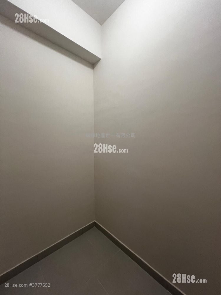 朗贤峯 租盘 3 房 , 2 浴室 783 平方尺