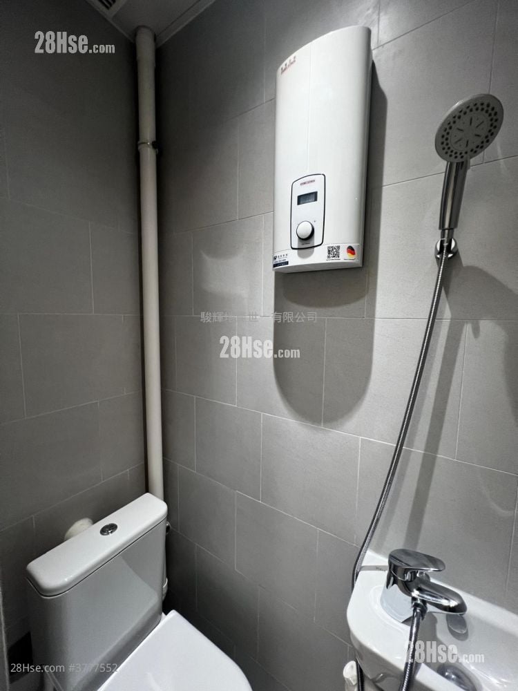 朗贤峯 租盘 3 房 , 2 浴室 783 平方尺