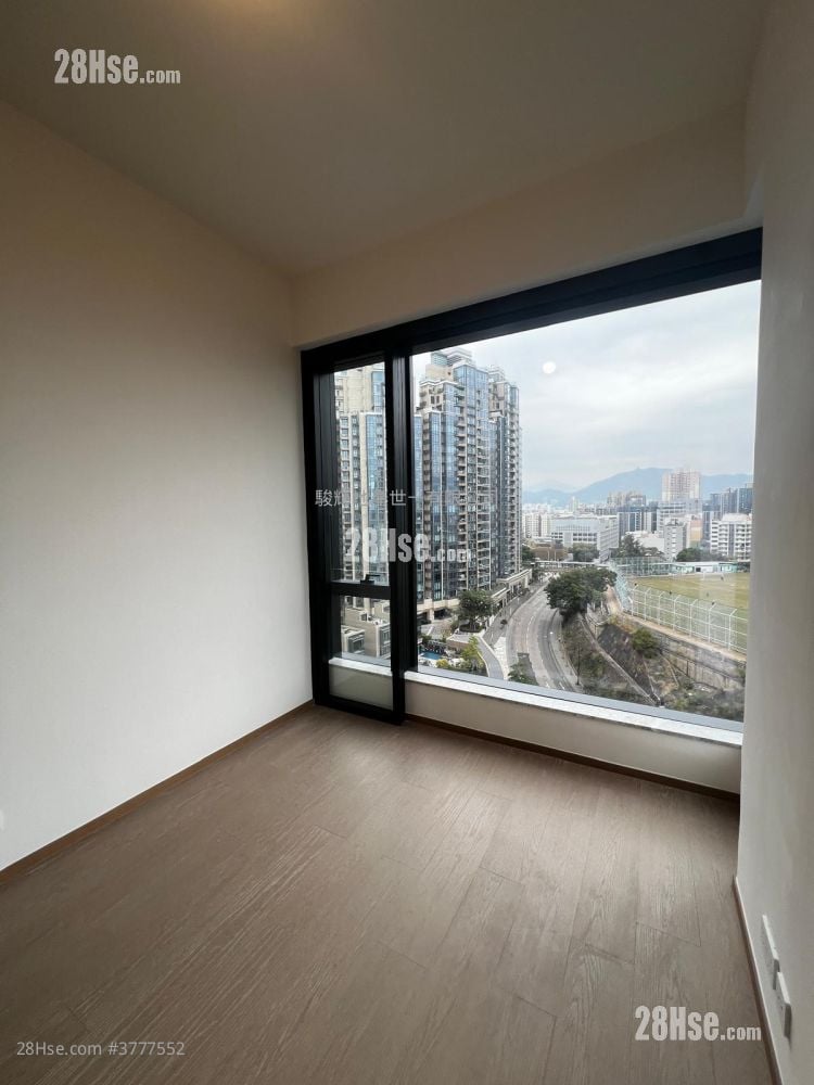 朗贤峯 租盘 3 房 , 2 浴室 783 平方尺