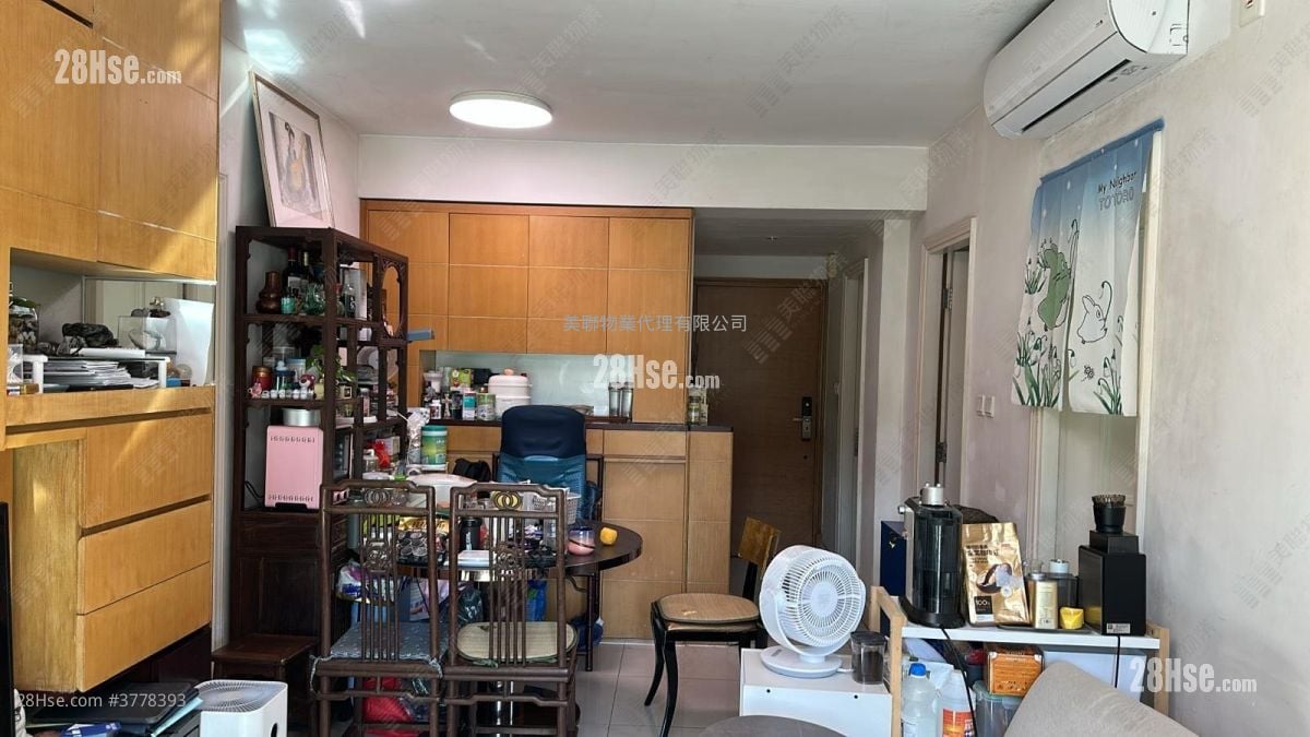 Metro Town Sell 3 Bedrooms , 2 Bathrooms 633 ft²