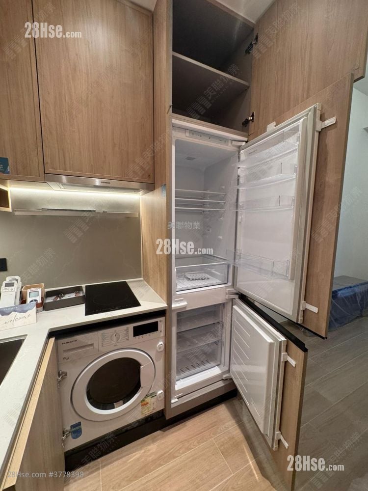 Hava Sell 2 Bedrooms , 1 Bathroom 387 ft²