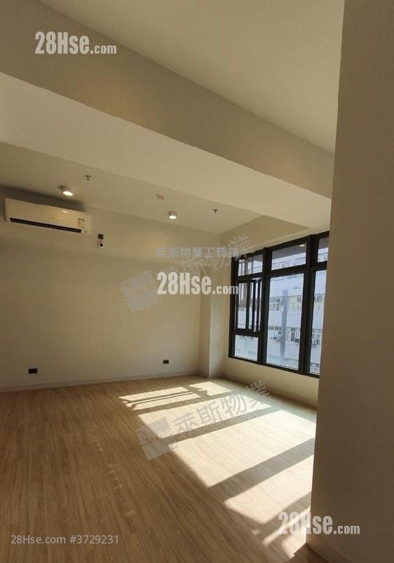 The Icon Sell 428 ft²