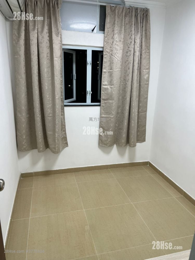 富宝花园 售盘 2 房 , 1 浴室 431 平方尺