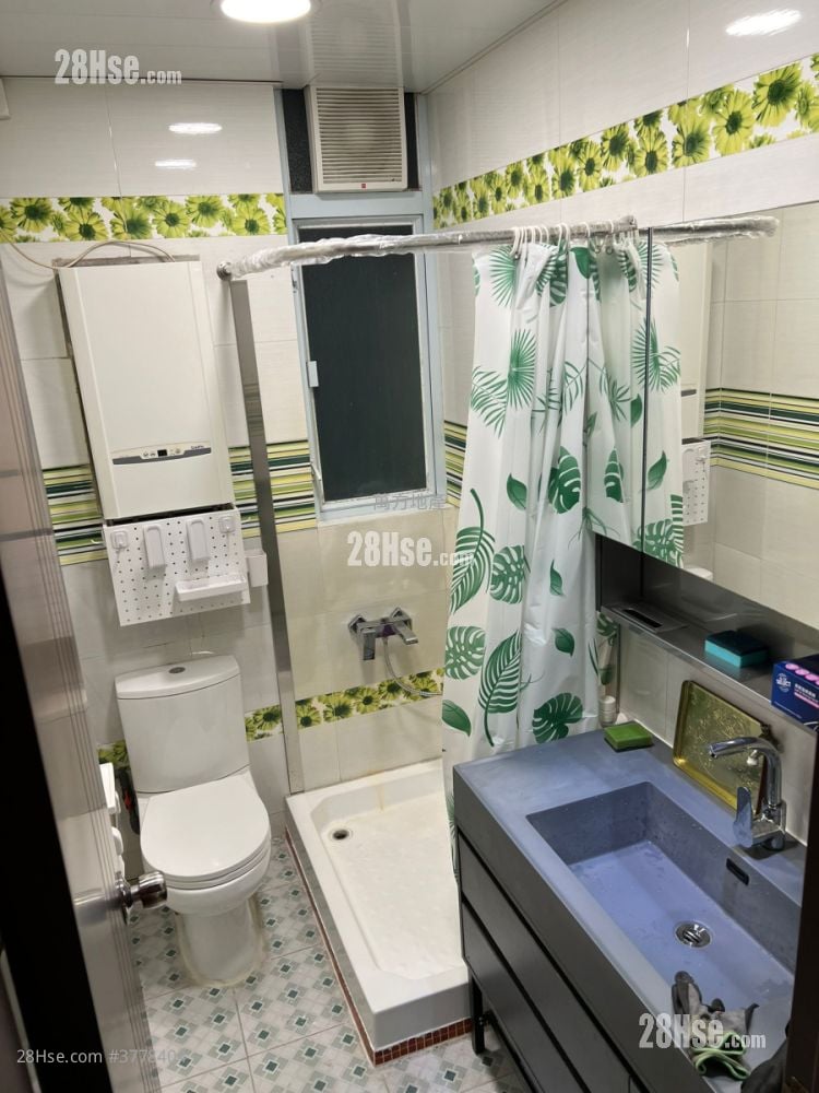 富宝花园 售盘 2 房 , 1 浴室 431 平方尺