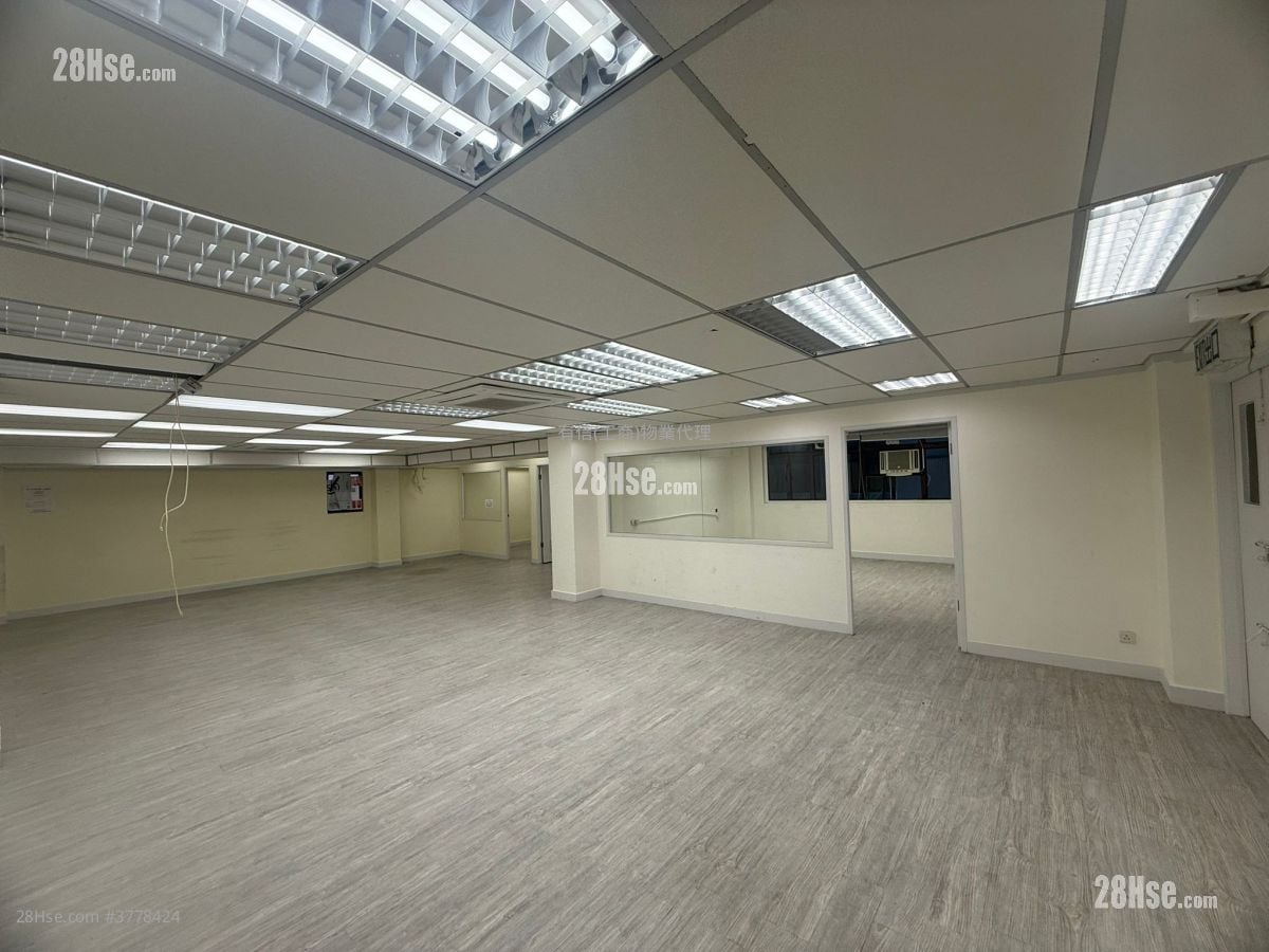 Tong Yuen Factory Building Rental 4 Bedrooms , 2 Toilets