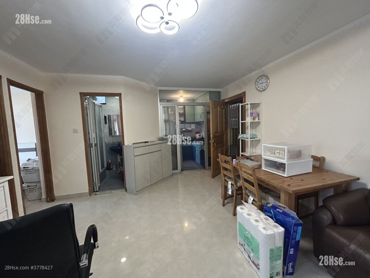 长安邨 售盘 2 房 , 1 浴室 449 平方尺