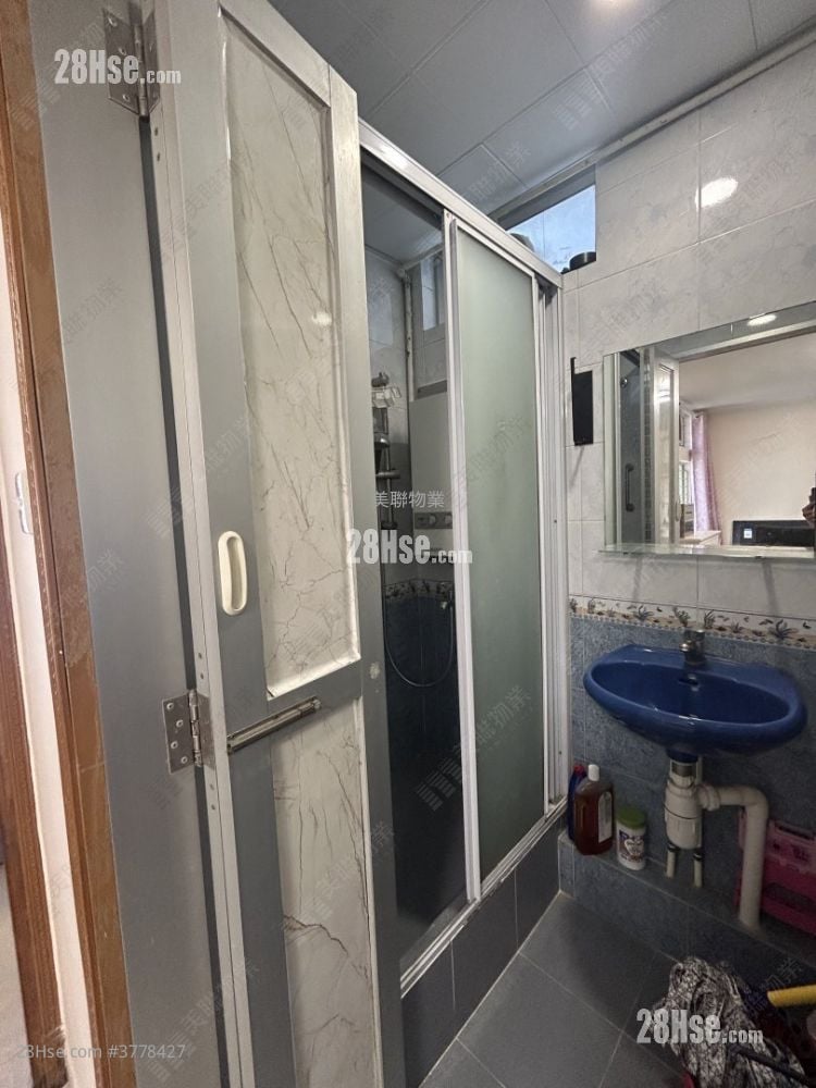 长安邨 售盘 2 房 , 1 浴室 449 平方尺