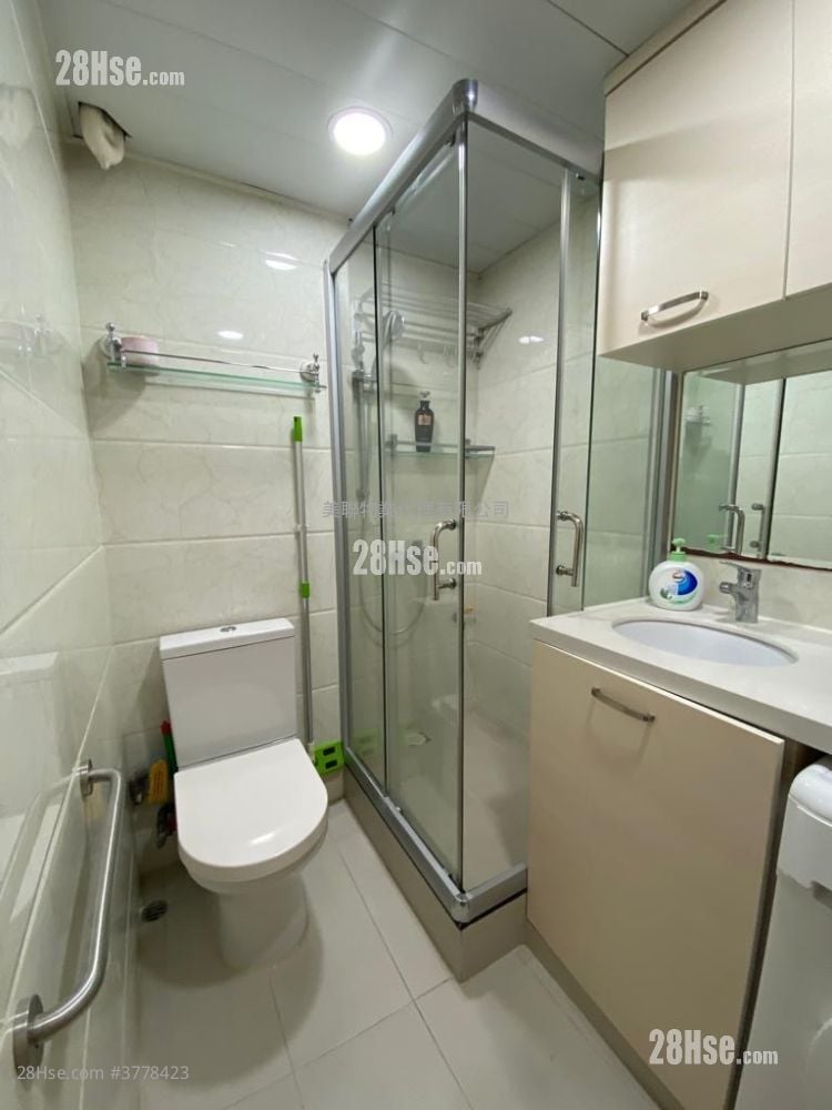 Choi Po Court Sell 1 Bedroom 351 ft²