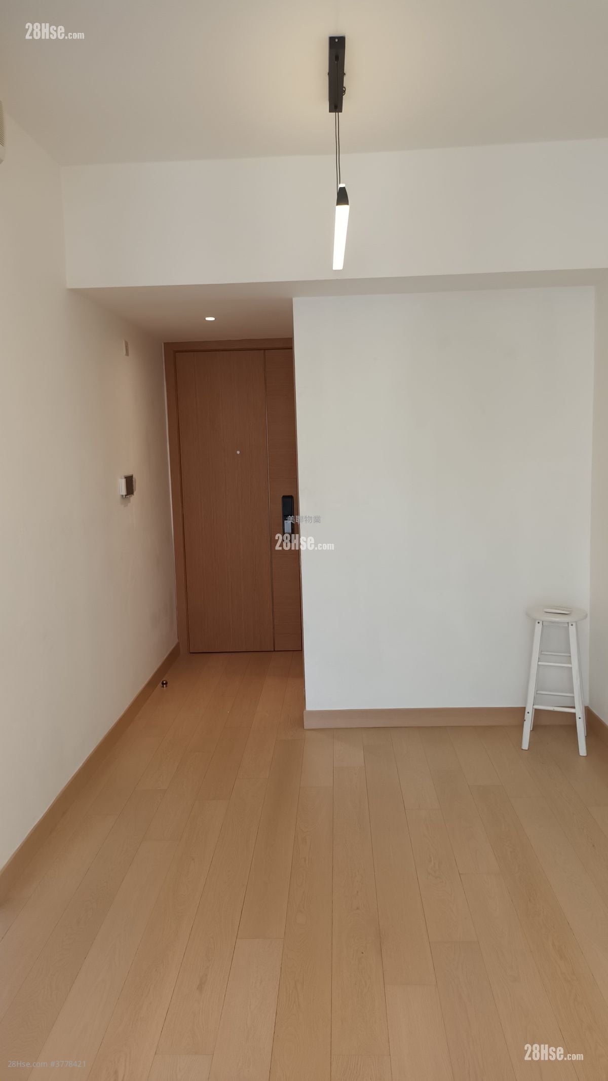 Victoria Skye Rental 2 Bedrooms , 1 Bathroom 460 ft²