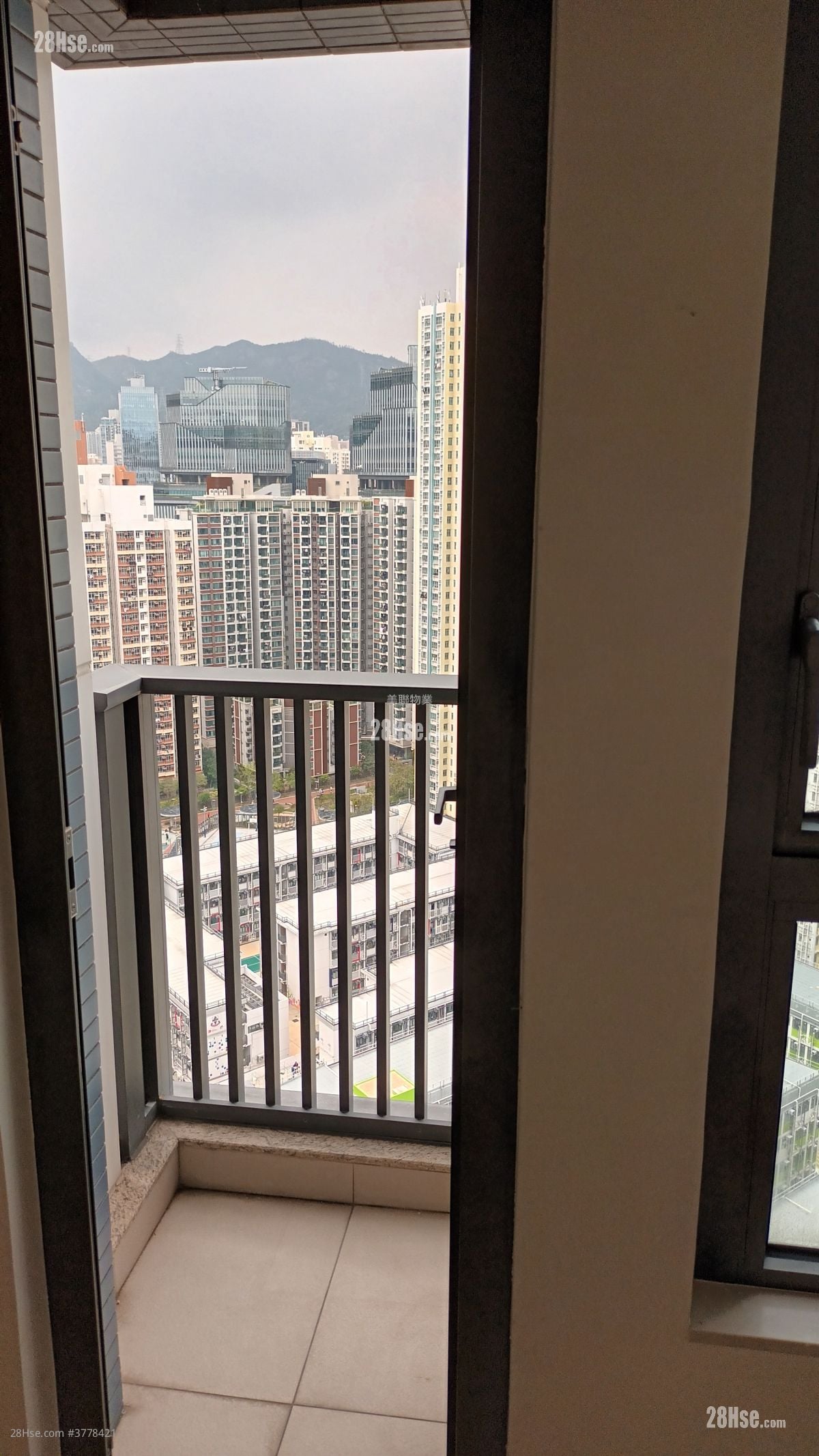 Victoria Skye Rental 2 Bedrooms , 1 Bathroom 460 ft²