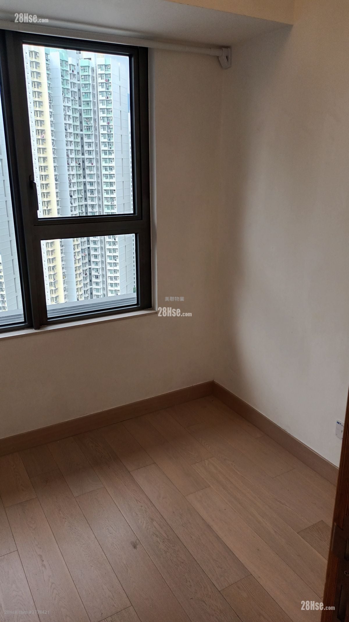 Victoria Skye Rental 2 Bedrooms , 1 Bathroom 460 ft²