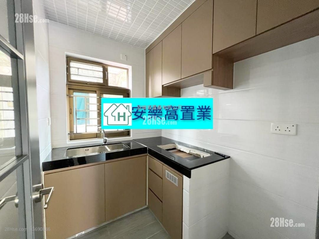 村屋 租盘 2 房 , 1 浴室