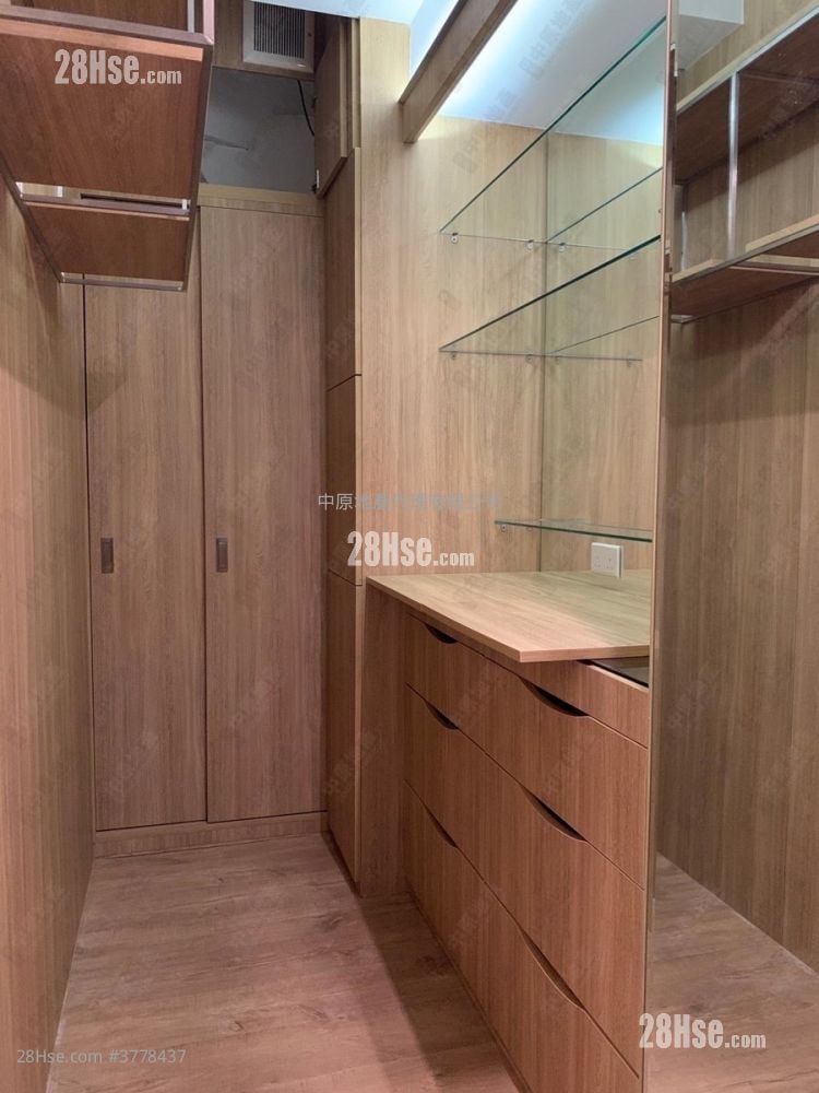 蟾宫大厦 售盘 2 房 758 平方尺