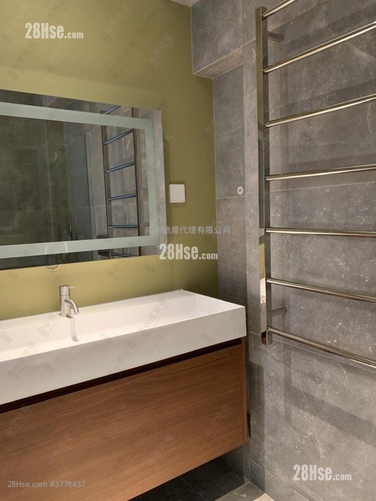 蟾宫大厦 售盘 2 房 758 平方尺