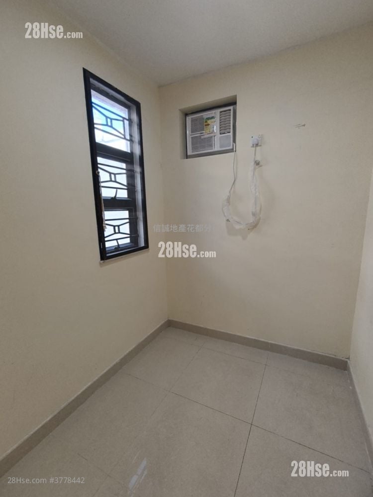 Wo Hing Road Rental 4 Bedrooms , 3 Bathrooms