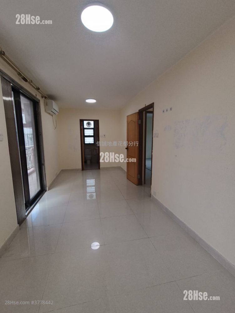 Wo Hing Road Rental 4 Bedrooms , 3 Bathrooms