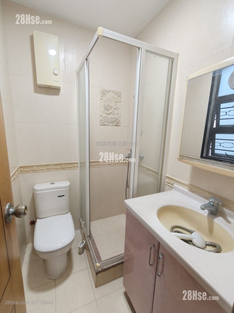 Wo Hing Road Rental 4 Bedrooms , 3 Bathrooms